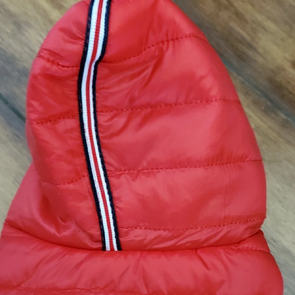 NWOT Red Hooded Puffer Dog Jacket - Picture 5 of 12